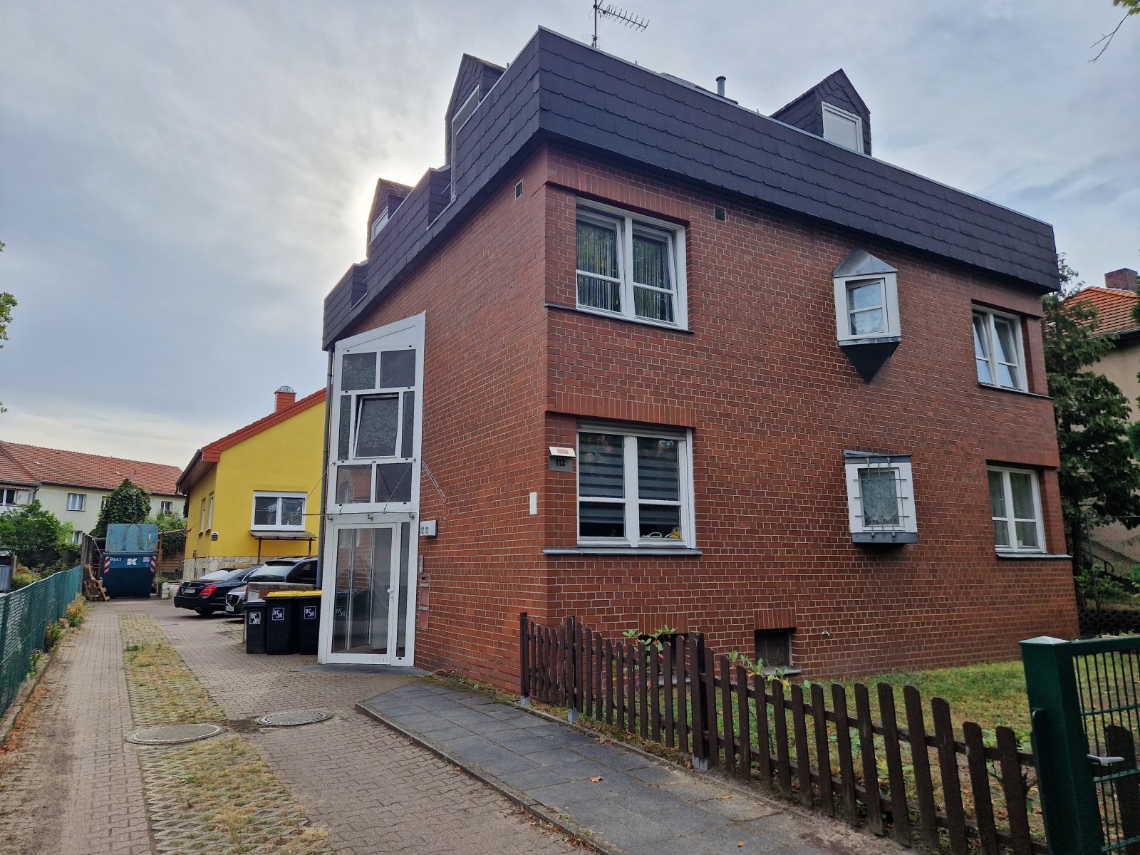 Berlin: Kleines MFH in Berlin-Reinickendorf 