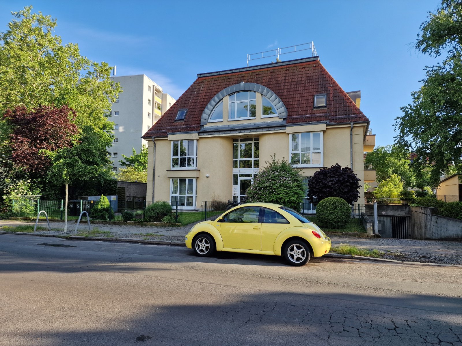 Berlin: BEZUGSFREI: Barrierefreie ETW in einer Stadtvilla! 