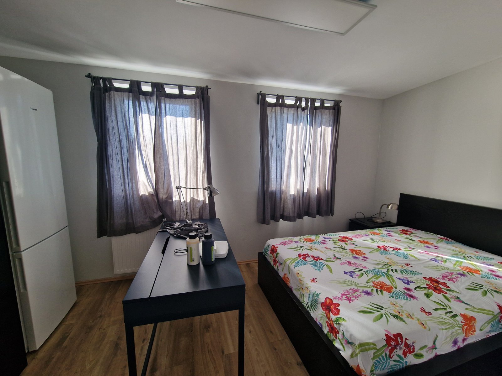 DG-Wohnung, Zimmer 1