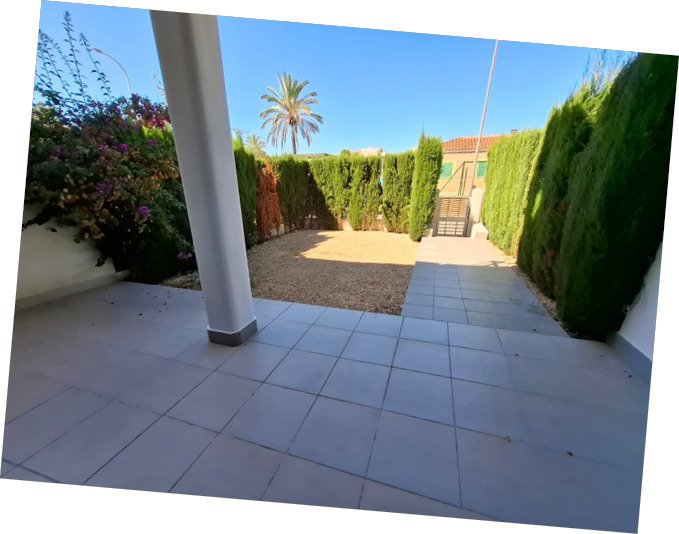 Hintere Terrasse, Zugang zum Stellplatz