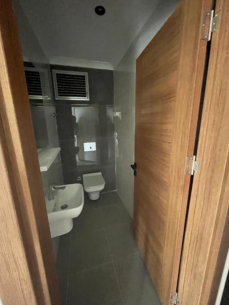 Duschen und WC Zimmer