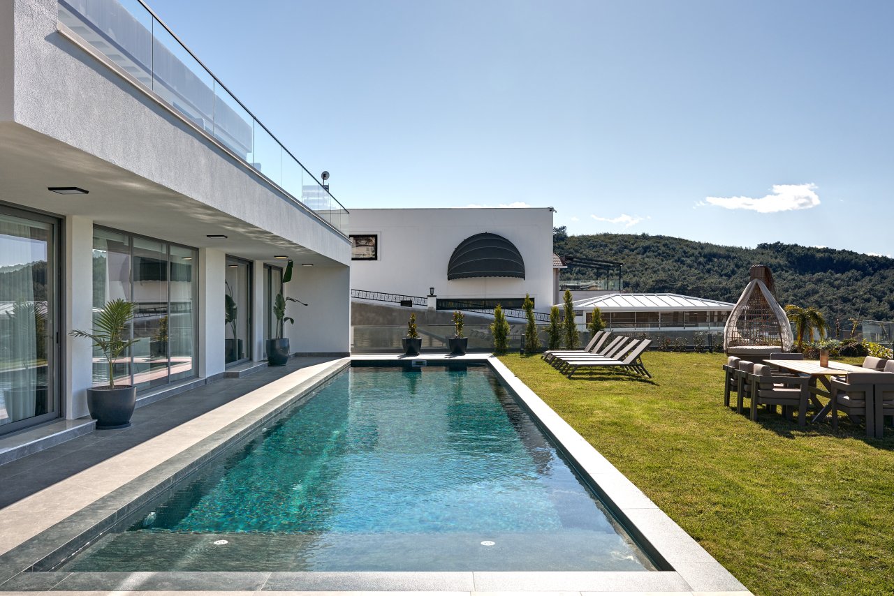 Villa 'A' mit Pool 75m2